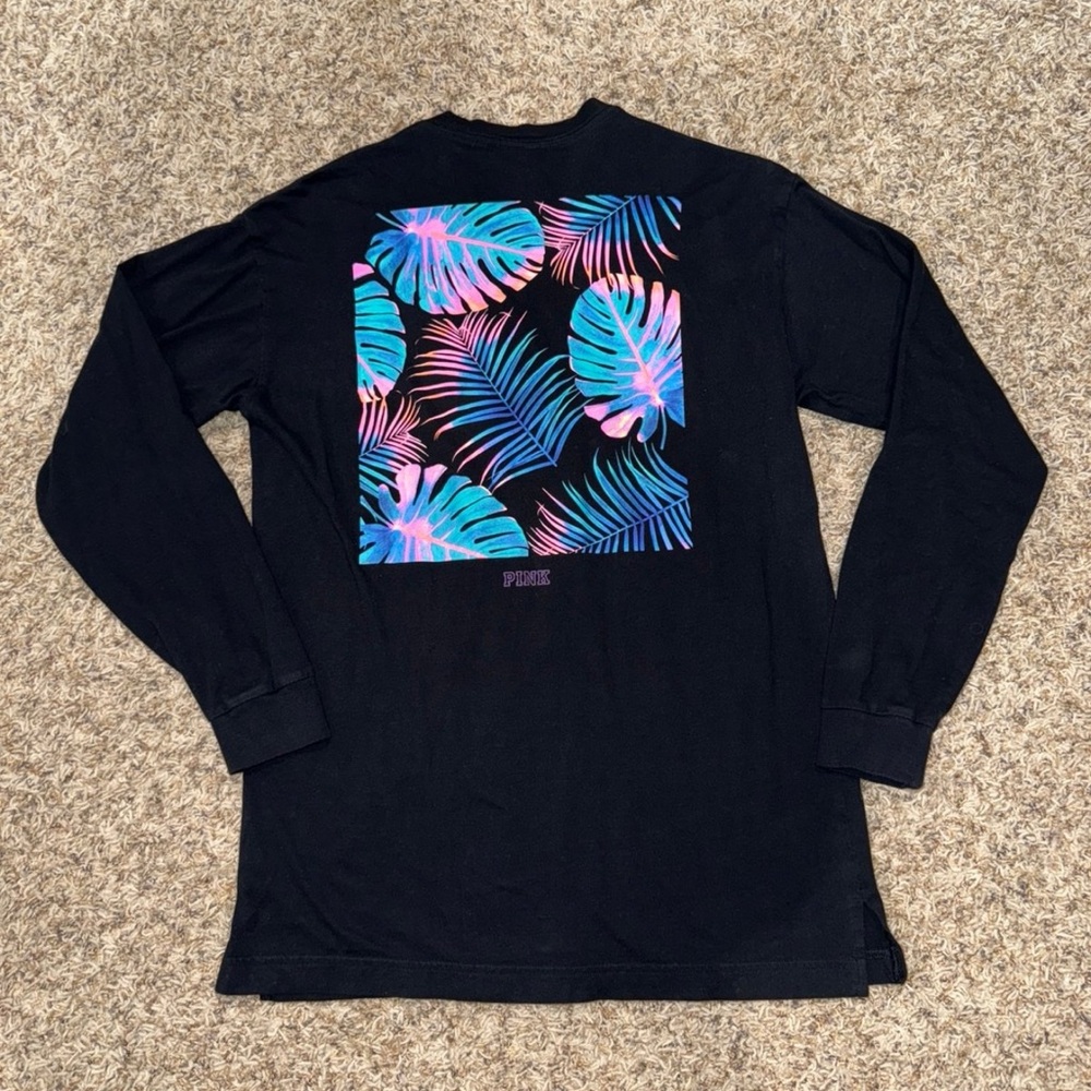 Victoria’s Secret pink long sleeve pocket t shirt